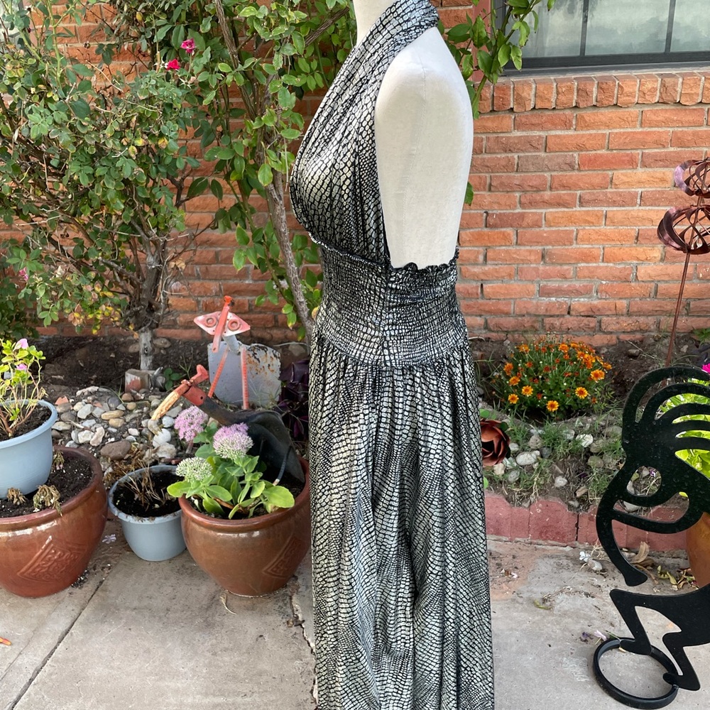 Perry White Small Black/Silver Silver Metallic Snake Skin Design Dress View 6
